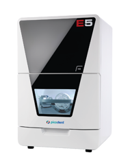 SilaMill E5 – DIE INNOVATIVE FRÄSMASCHINE FÜR DIE DIGITALE ZAHNTECHNIK - <span>Dank ihrer Druckluftfreiheit genießen Sie maximale Freiheit bei der Wahl des Aufstellungsorts und profitieren zusätzlich von äußerst günstigen Betriebskosten.</span>